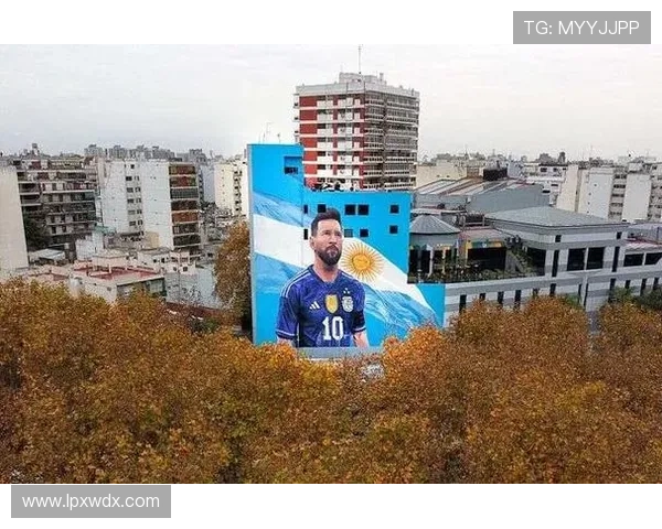 梅西加盟后迈阿密国际商业收入激增近十倍成足球经济新标杆 梅西加盟后迈阿密国际商业收入激增近十倍成足球经济新标杆