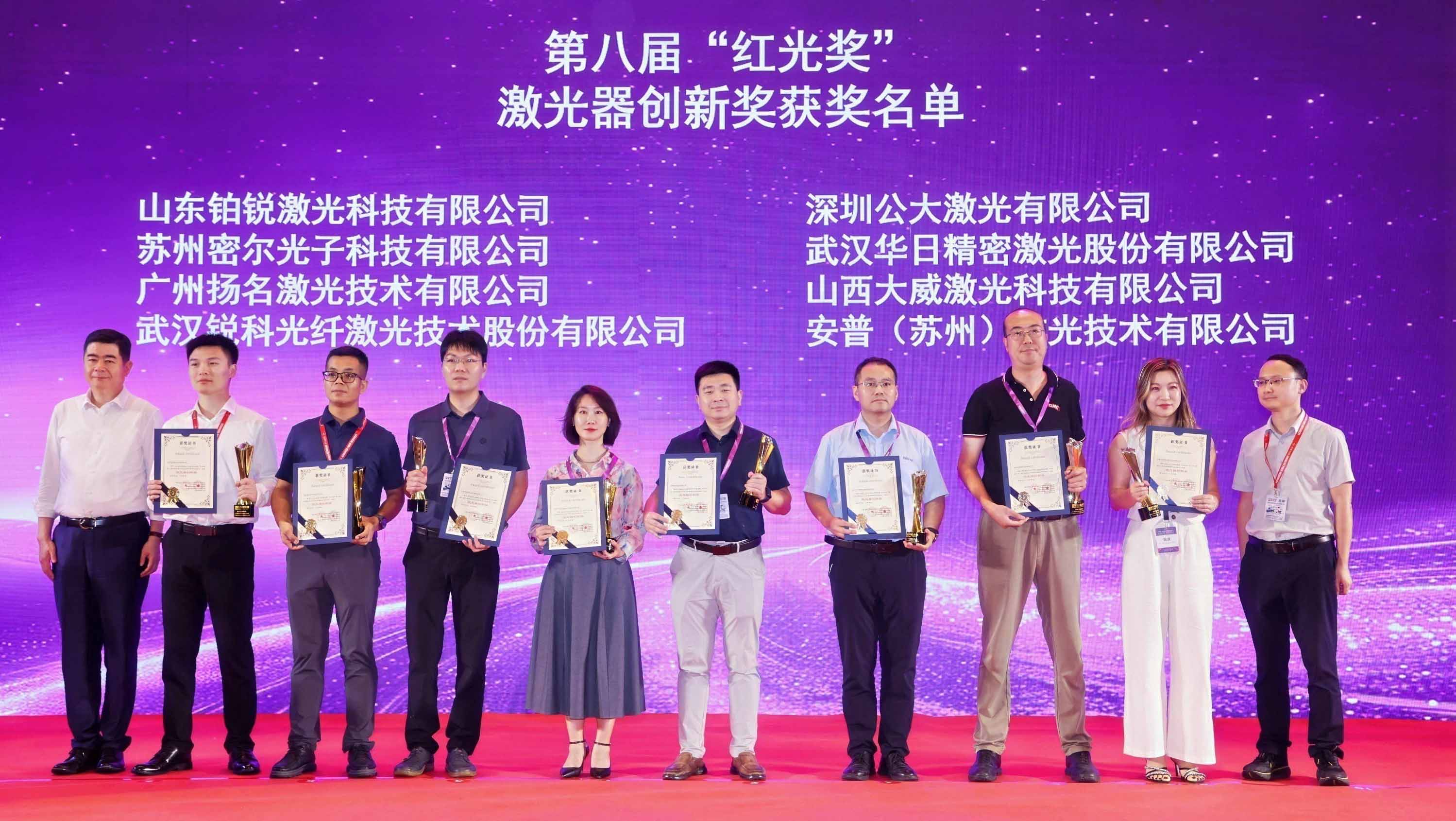 SONG6141-opq3704815430.jpg SONG6141-opq3704815430.jpg